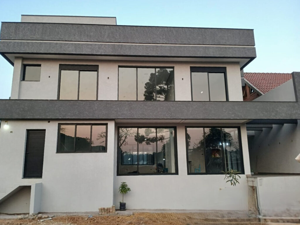 instalaÇÃo em curitiba obra finalizada com esquadria de aluminio
