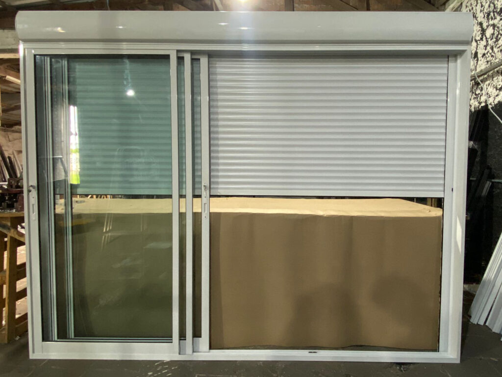 porta com persiana automÁtica 3 folhas linha gold