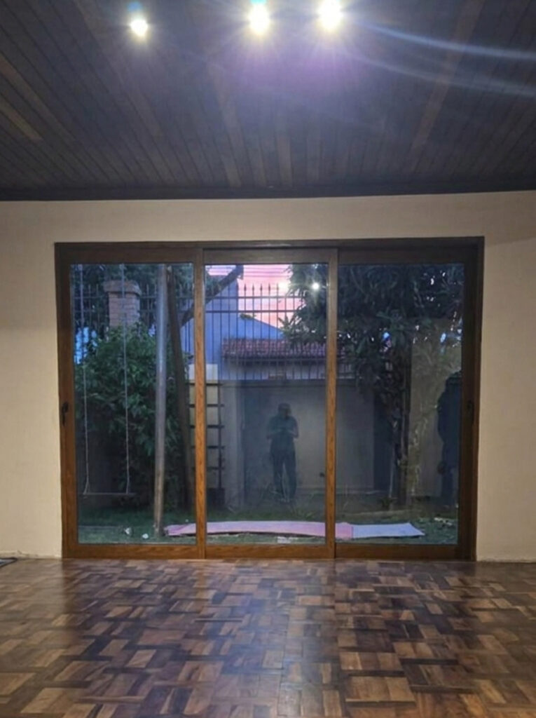 porta de correr 3 folhas amadeirado cereijera real cremona